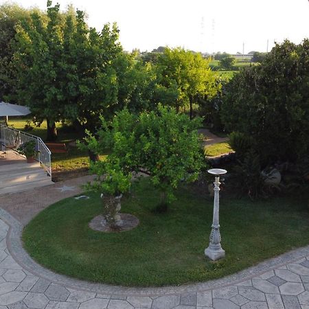 B&B Le Dee Di Paestum Exterior photo
